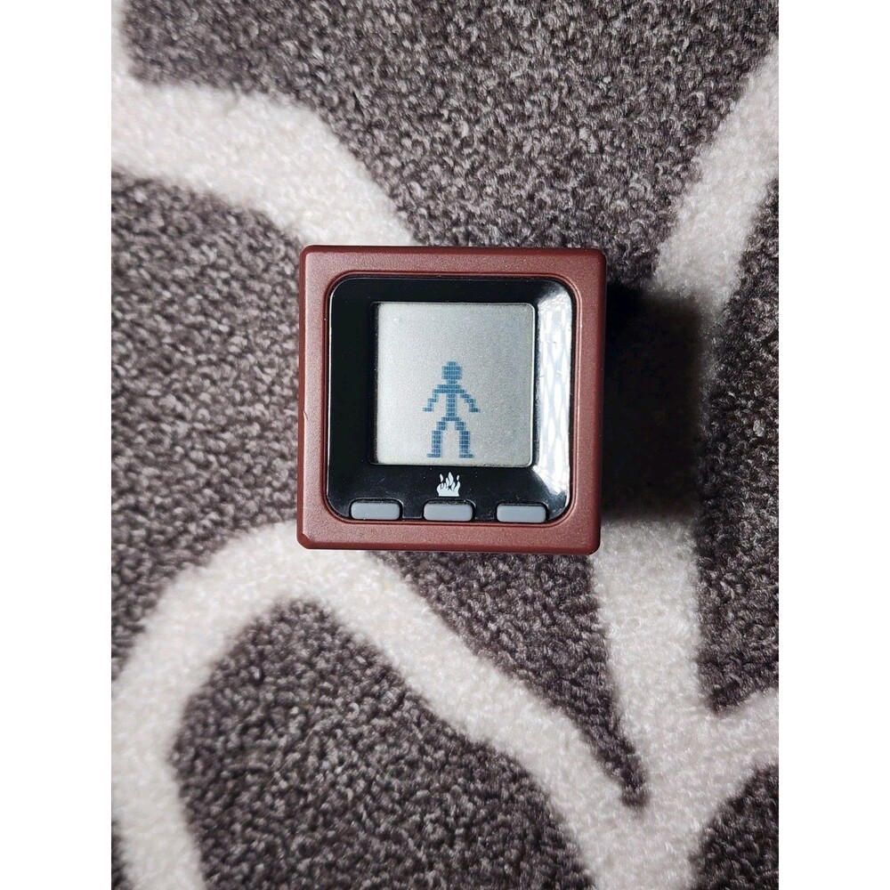 Radica Cube World SPARKY Series 3 Brick Red Cube 2005 Tested new battery